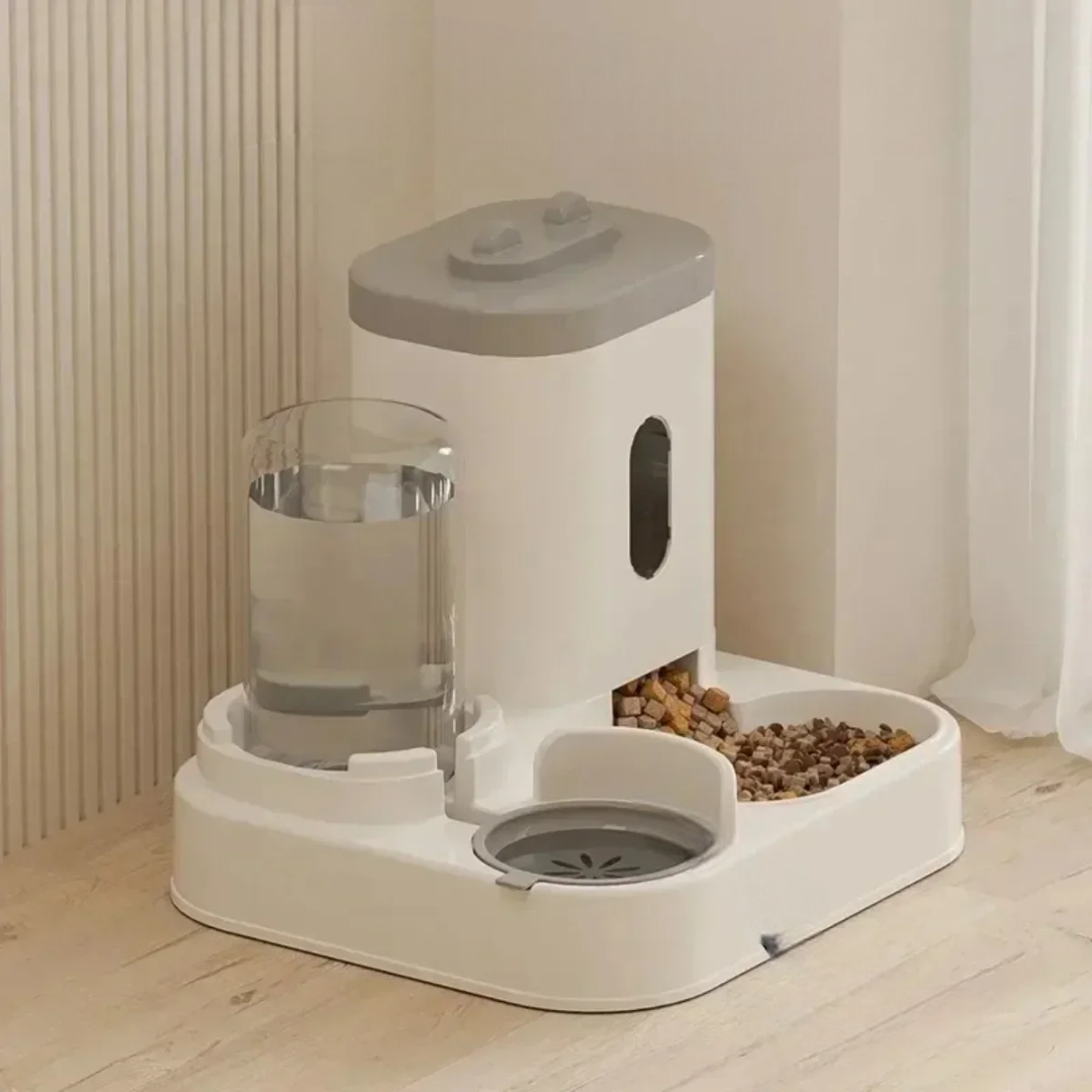 Everyday Fresh Pet Feeder